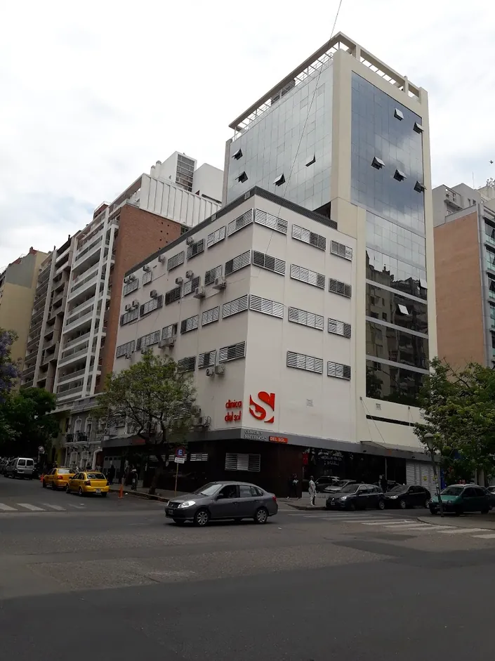 CLINICA Y MATERNIDAD