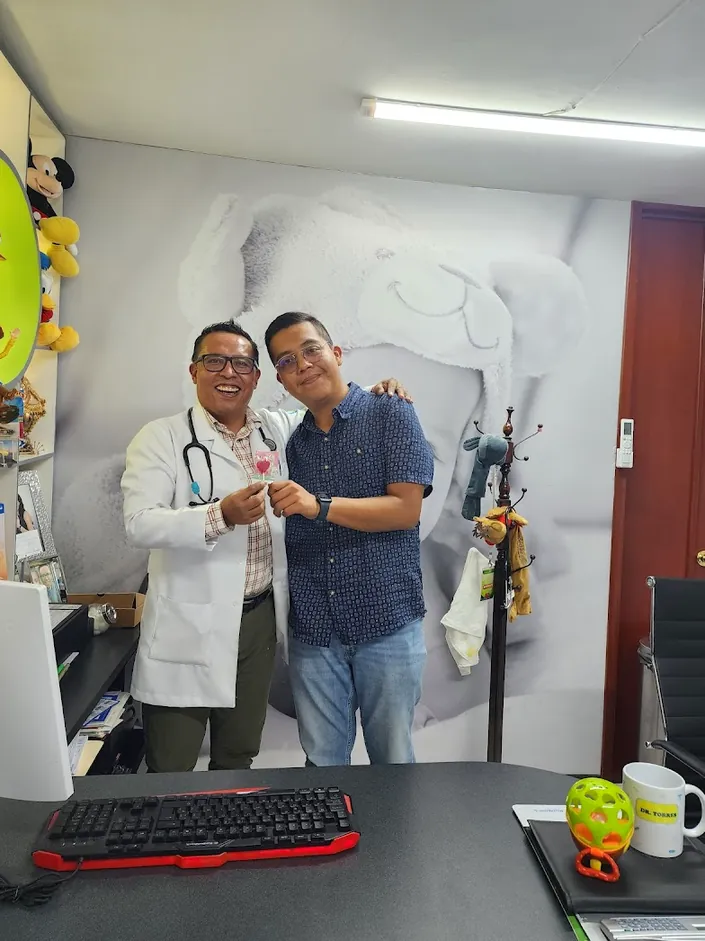 Doctor Alejandro Torres Pediatra y Neonatologo en Córdoba