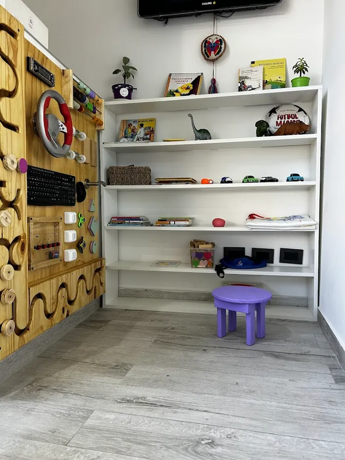 MARIA VICTORIA -consultorios-