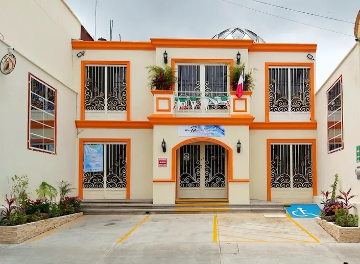 Pediatra Francisco Magaña “BioMedi-Center”